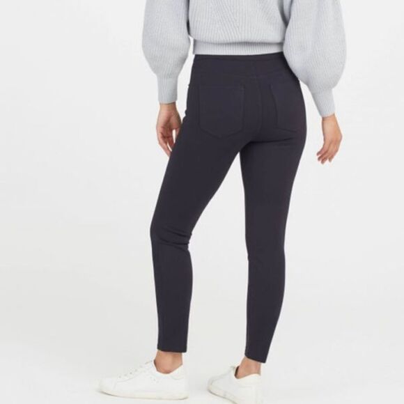 NWT Spanx The Perfect Pant Ankle 4-Pocket In Classic Navy 20202T Small Tall - Picture 11 of 12